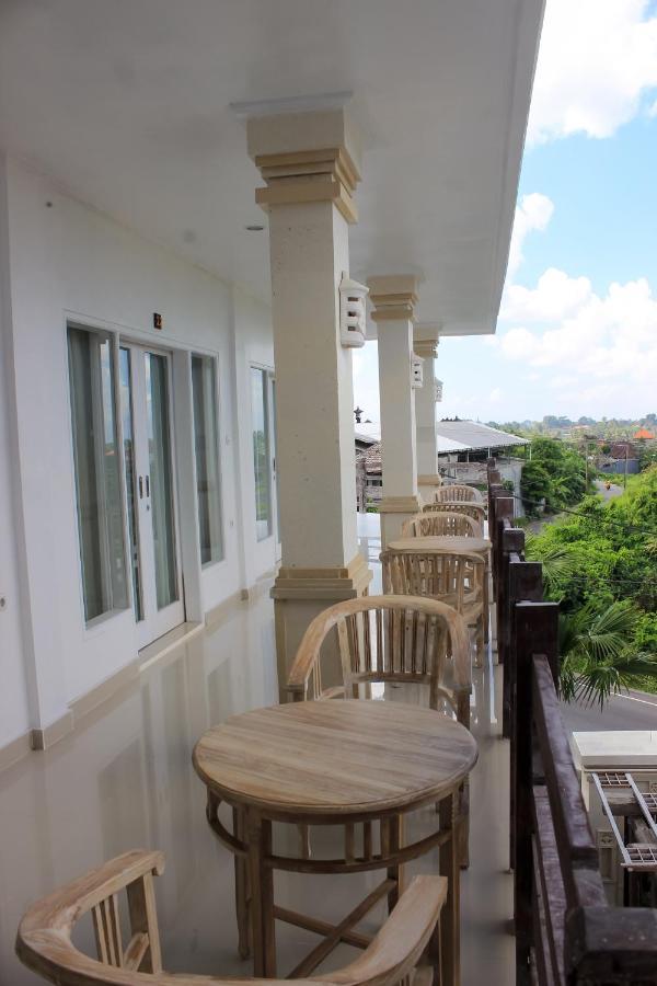 Lilis Ikvala Radha Hotel Canggu  Ngoại thất bức ảnh