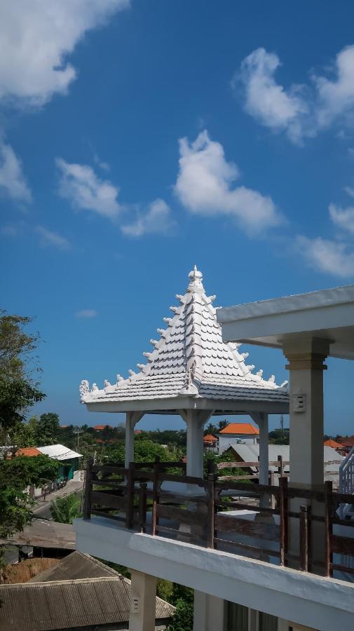 Lilis Ikvala Radha Hotel Canggu  Ngoại thất bức ảnh